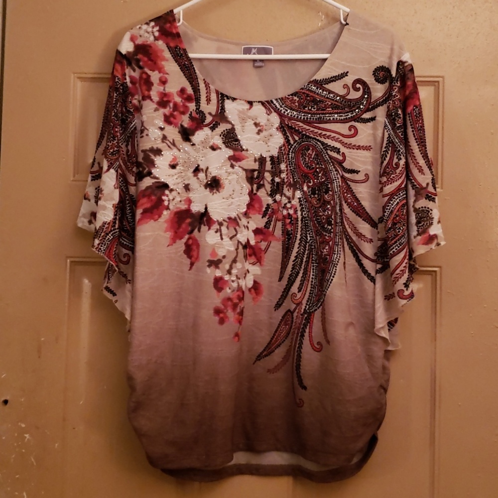 Beautiful JM collections top